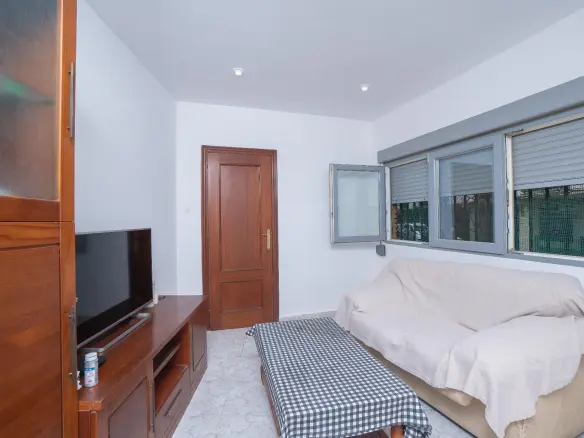 2-bedroom Apartment In Benidorm, Spain (83 M²)