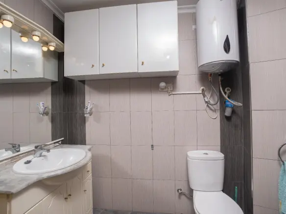 2-bedroom Apartment In Benidorm, Spain (83 M²)