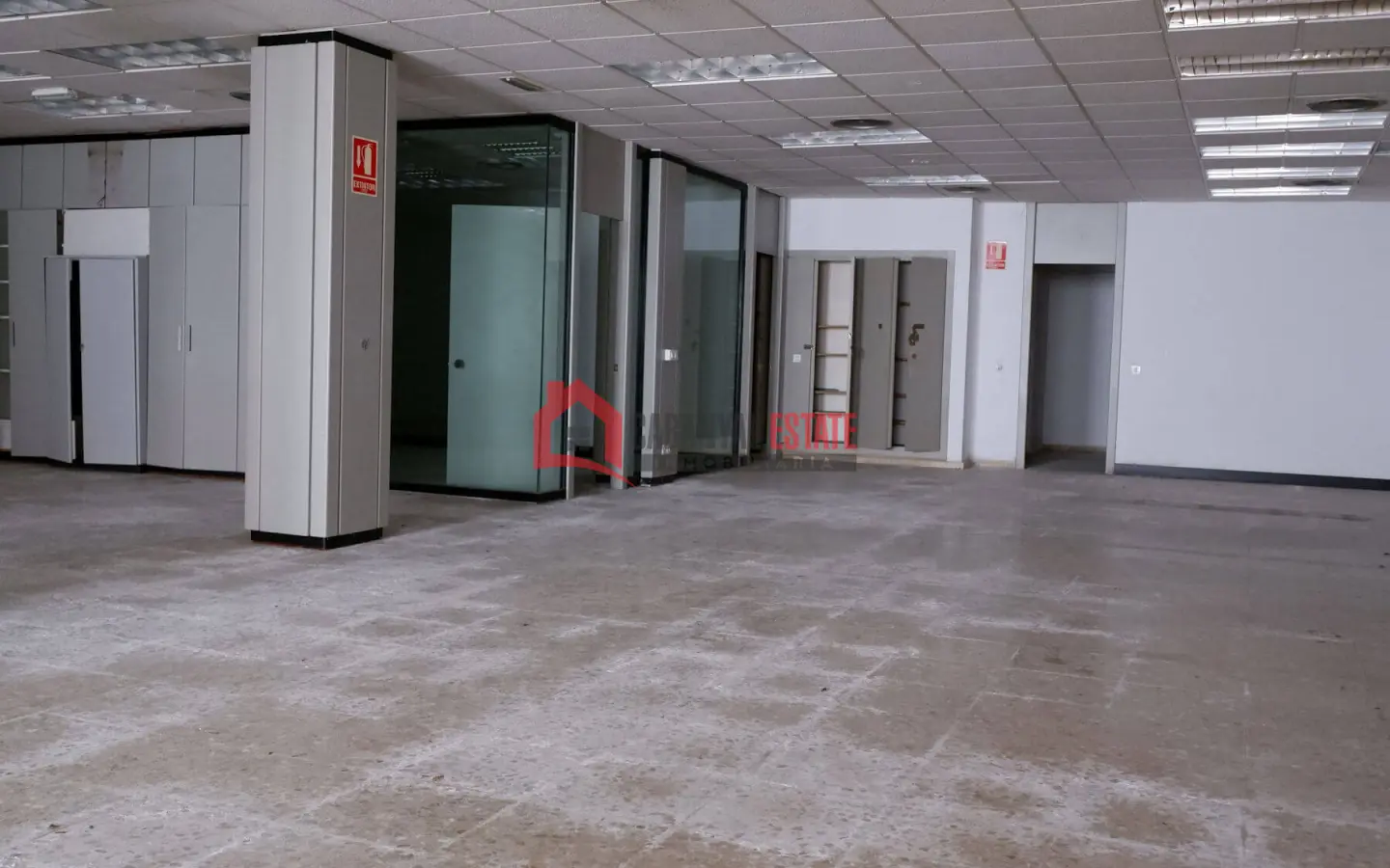 Commercial Premises Of 288 M² In Sagunto, Spain