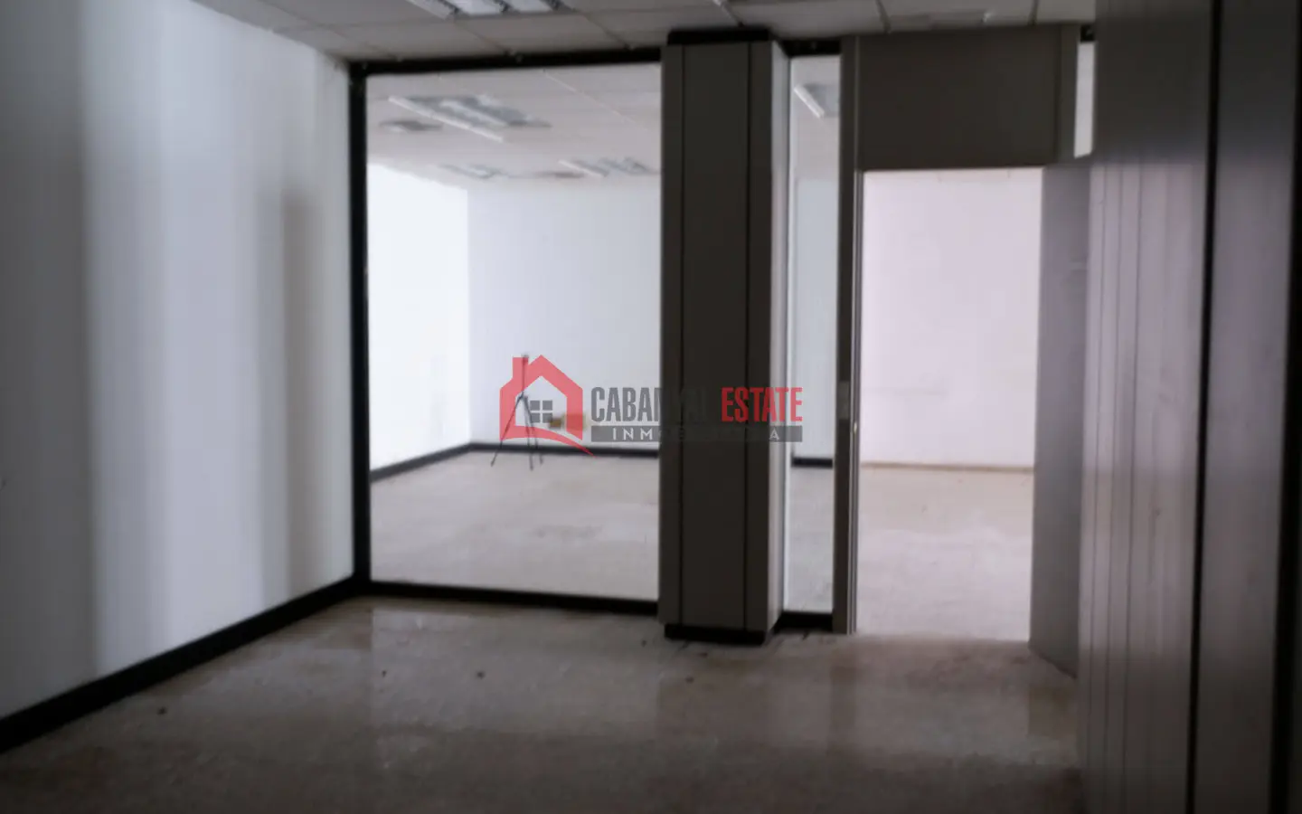 Commercial Premises Of 288 M² In Sagunto, Spain