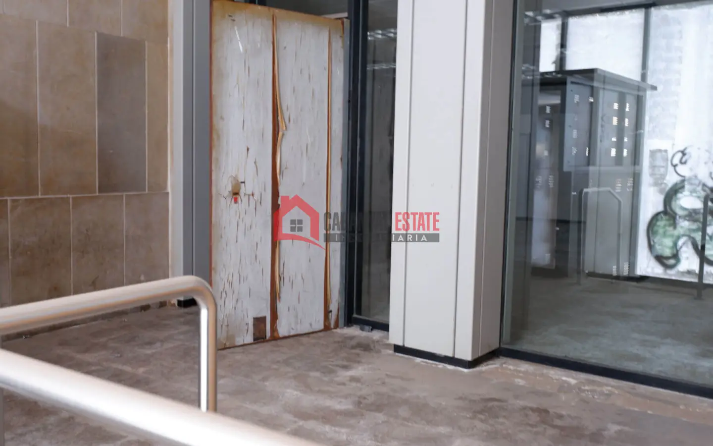 Commercial Premises Of 288 M² In Sagunto, Spain
