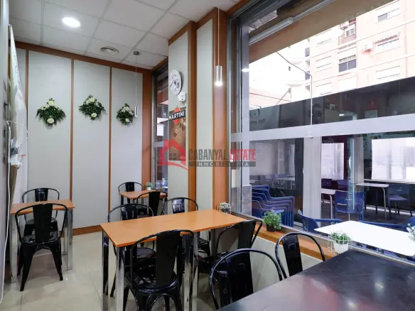 Commercial Premises Of 52 M² In Valencia, Spain