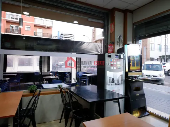 Commercial Premises Of 52 M² In Valencia, Spain