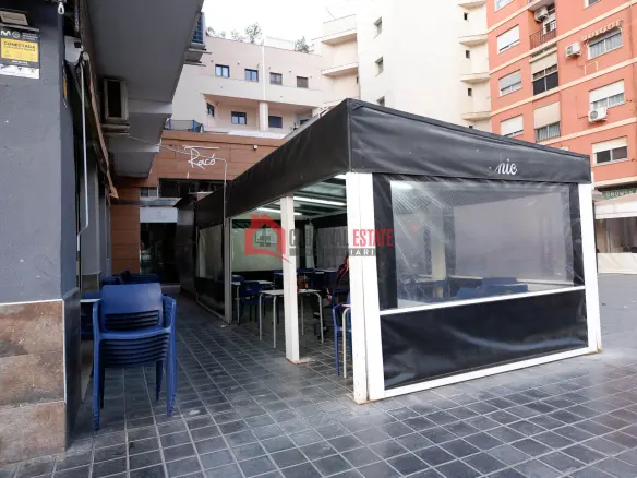 Commercial Premises Of 52 M² In Valencia, Spain