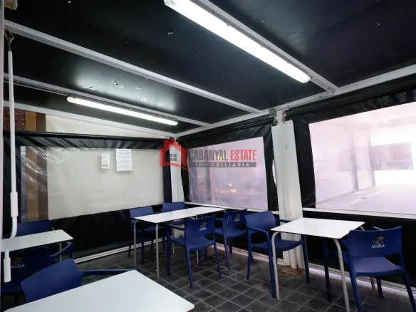 Commercial Premises Of 52 M² In Valencia, Spain