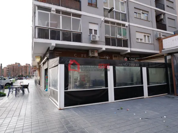 Commercial Premises Of 52 M² In Valencia, Spain