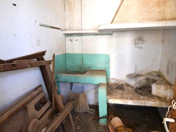 Small House For Renovation In Rural Village – East Crete