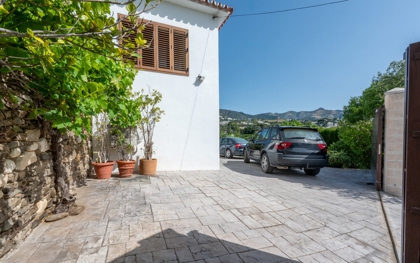 Villa Of 182 M² With Garden In Mijas