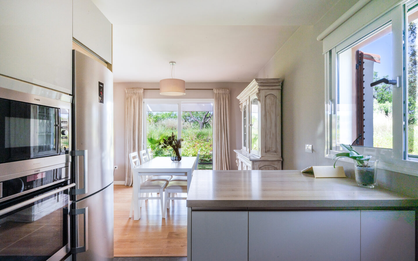 Villa Of 182 M² With Garden In Mijas