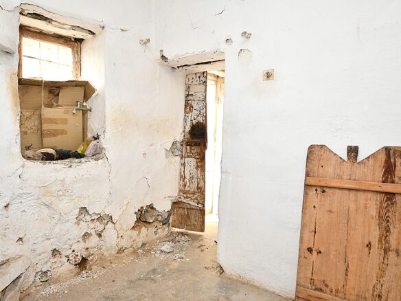 House For Renovation With Views. Kritsa Village – East Crete