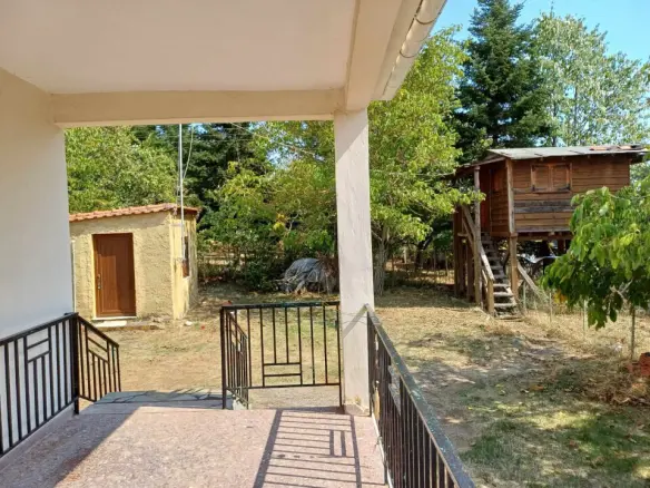 2-bedroom Detached House In Poligiros, Greece (90 M²)