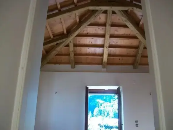 6-bedroom Building In Mistras, Greece (300 M²)