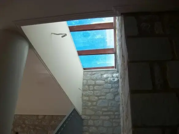 6-bedroom Building In Mistras, Greece (300 M²)