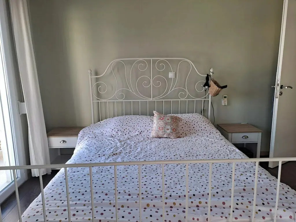 2-bedroom Flat In Ano Patisia, Greece (70 M²)