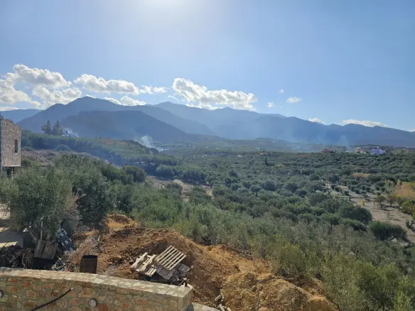 4-bedroom Maisonette In Vrachasi, Greece (180 M²)