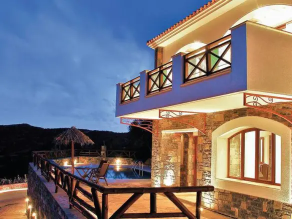2-bedroom Villa In Agios Nikolaos, Greece (110 M²)