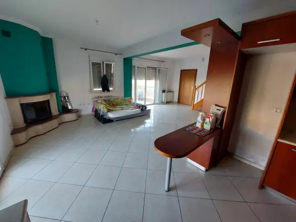 3-bedroom Duplex In Efkarpia, Greece (180 M²)