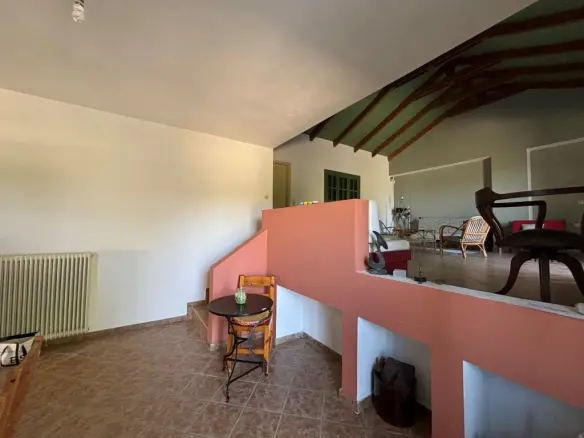 Detached House In Artemisio, Greece (350 M²)
