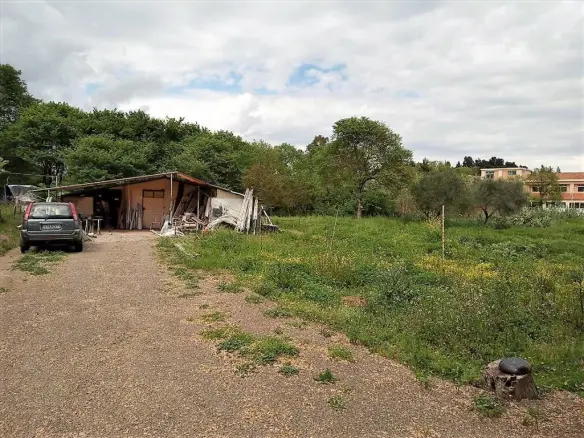 For Sale Land 800 M² In Corfu