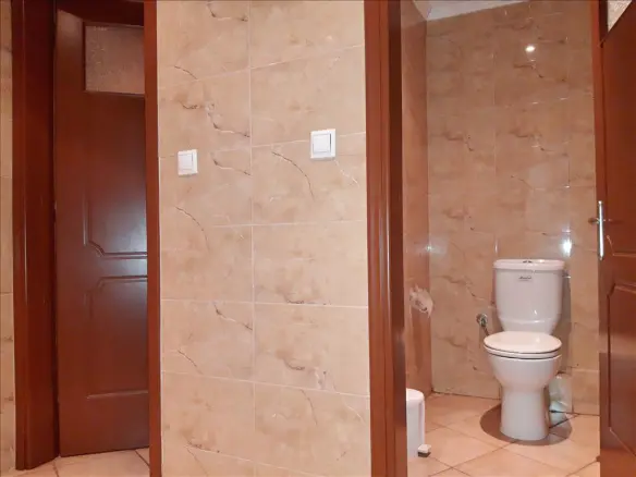 Commercial Property In Palaio Faliro, Greece (100 M²)
