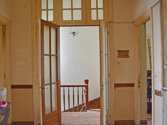 8-bedroom Detached House In Athens – Center – Center, Greece (526 M²)