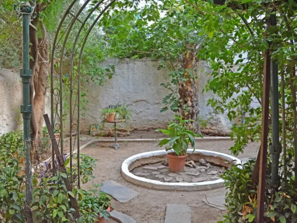 8-bedroom Detached House In Athens – Center – Center, Greece (526 M²)