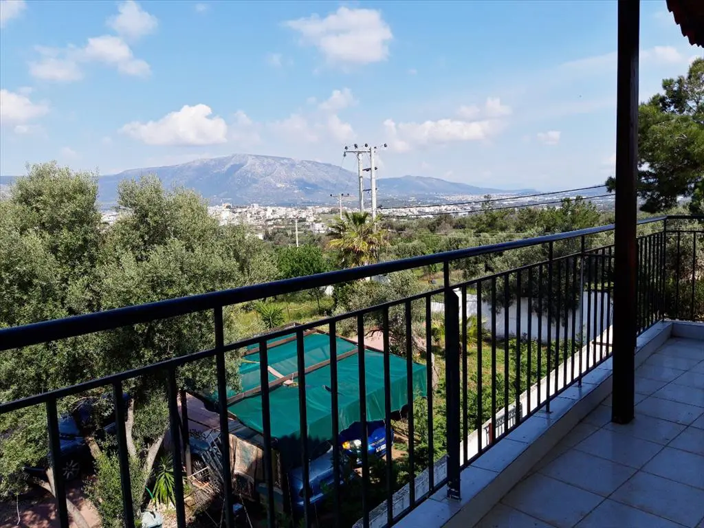 4-bedroom Maisonette In Koropi, Greece (160 M²)