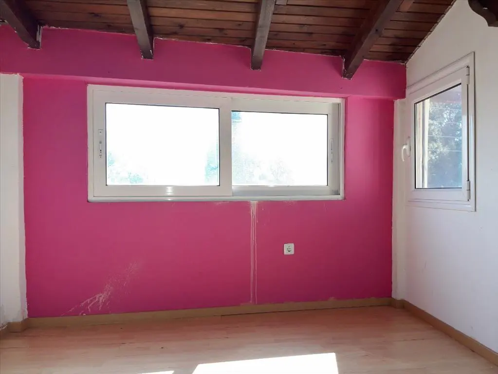 4-bedroom Maisonette In Koropi, Greece (160 M²)