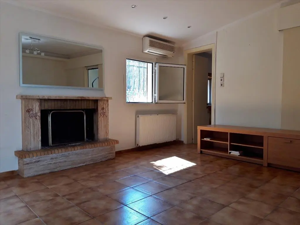 4-bedroom Maisonette In Koropi, Greece (160 M²)