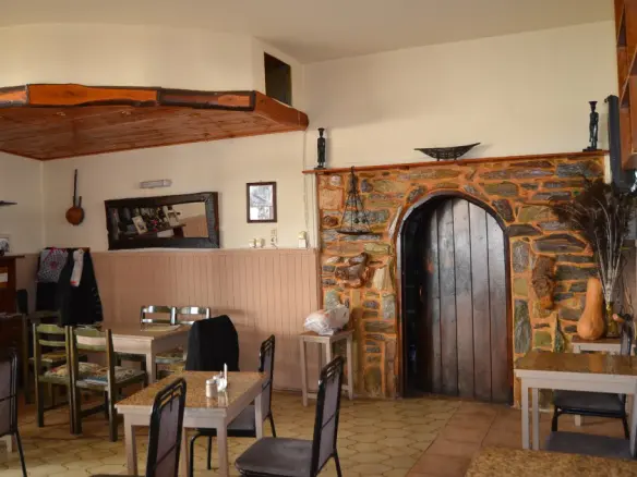2-bedroom Business In Heraclion Cretes, Greece (180 M²)
