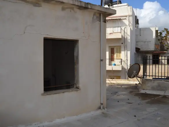 2-bedroom Business In Heraclion Cretes, Greece (180 M²)