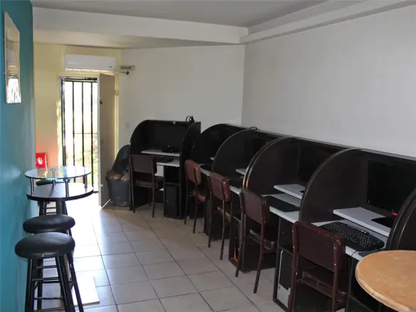 Business In Katerini, Greece (130 M²)