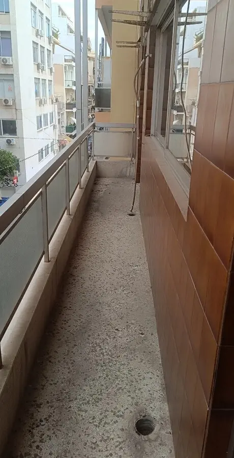 Building In Piraeus Port / Center, Greece (580 M²)