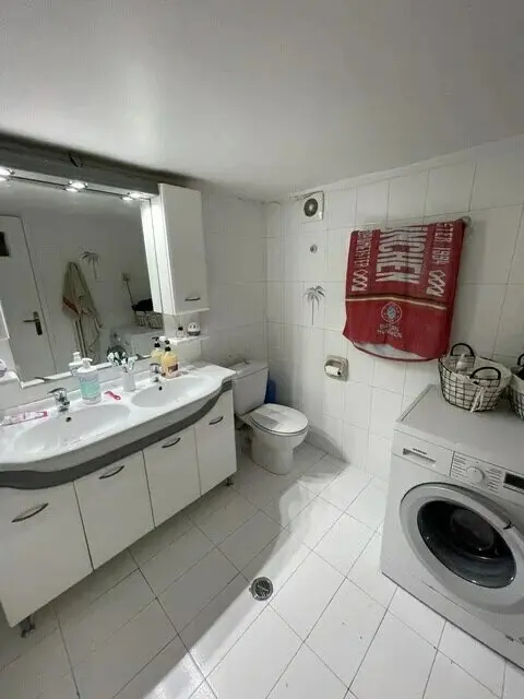 2-bedroom Flat In Neo Faliro, Greece (103 M²)