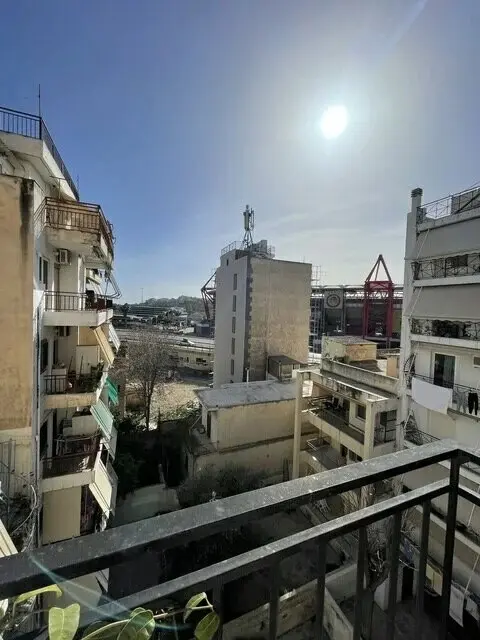 2-bedroom Flat In Neo Faliro, Greece (103 M²)