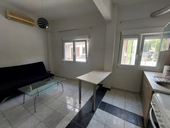 1-bedroom Flat In Ano Poli, Greece (43 M²)