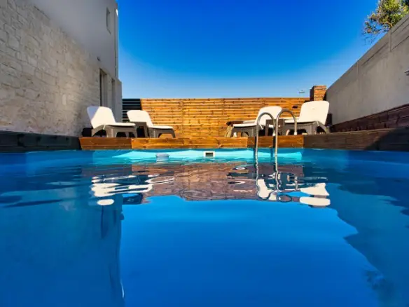 Business Of 255 M² In Crete
