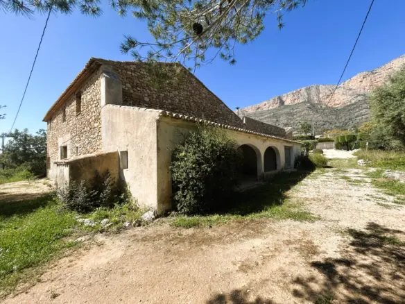 Villa In Jávea, Spain (187 M²)