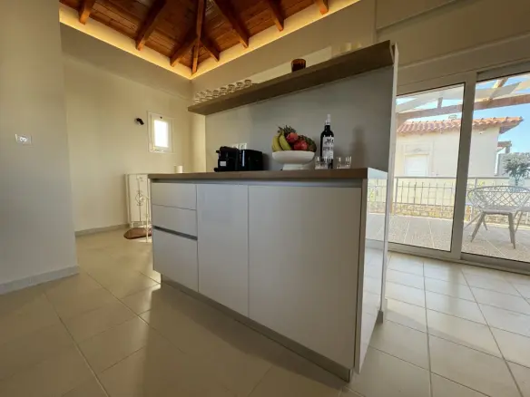 2-bedroom Villa In Geropotamos, Greece (92 M²)