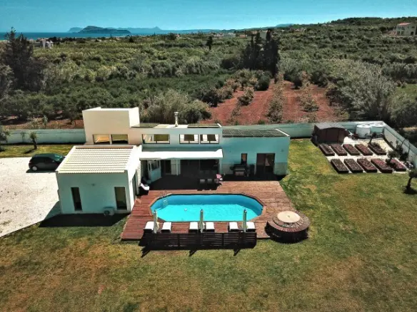 Business Of 255 M² In Crete