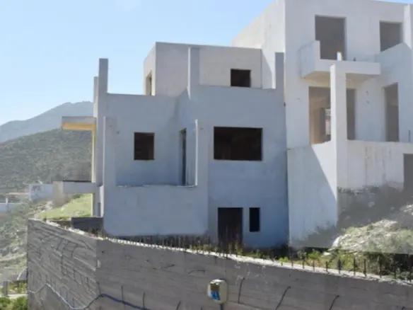 3-bedroom Villa In Gazi, Greece (112 M²)