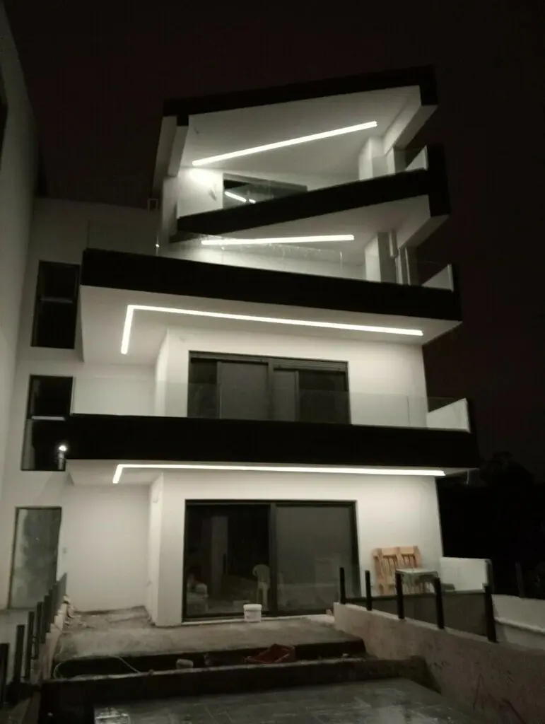 3-bedroom Flat In Gerakas, Greece (100 M²)