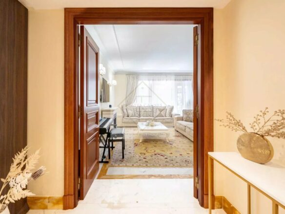 Light And Belle Époque Charm – Private Gardens And Terraces