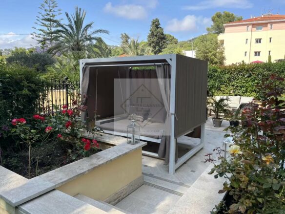 Light And Belle Époque Charm – Private Gardens And Terraces