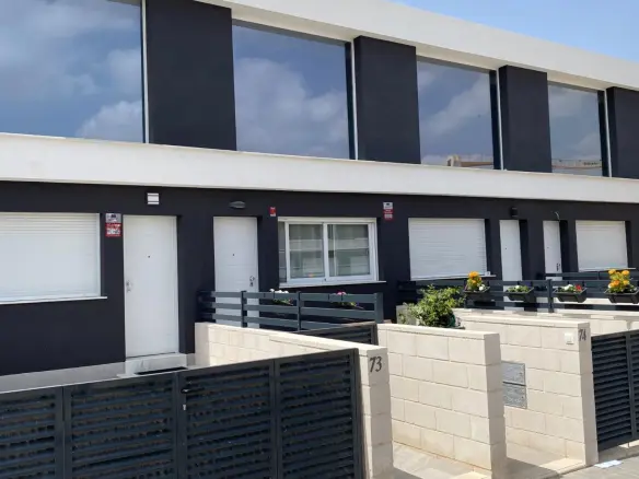 3-bedroom Semi In Santa Pola, Spain (122 M²)