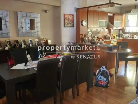 Apartment Of 98 M² In Athens