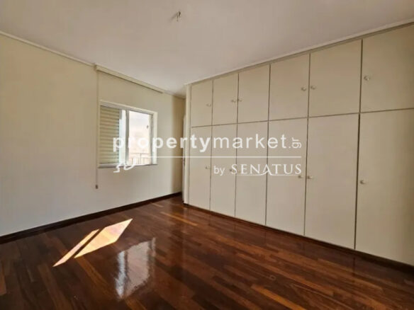 Apartment Of 100 M²