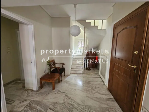 Apartment Of 100 M²
