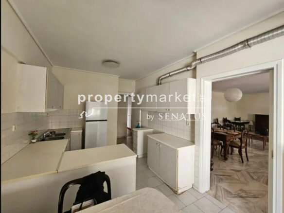 Apartment Of 100 M²