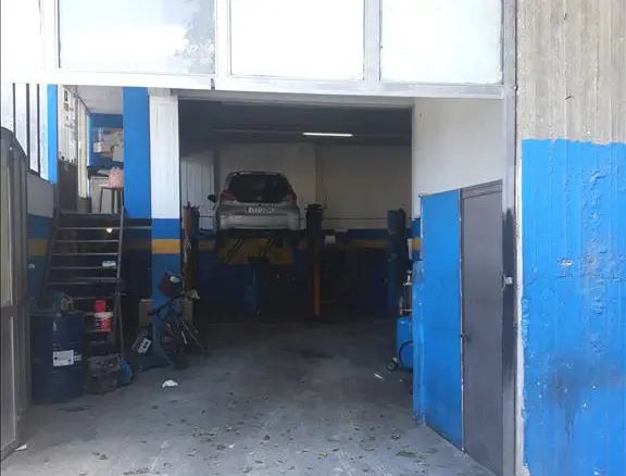 Building In Metamorfosi, Greece (740 M²)